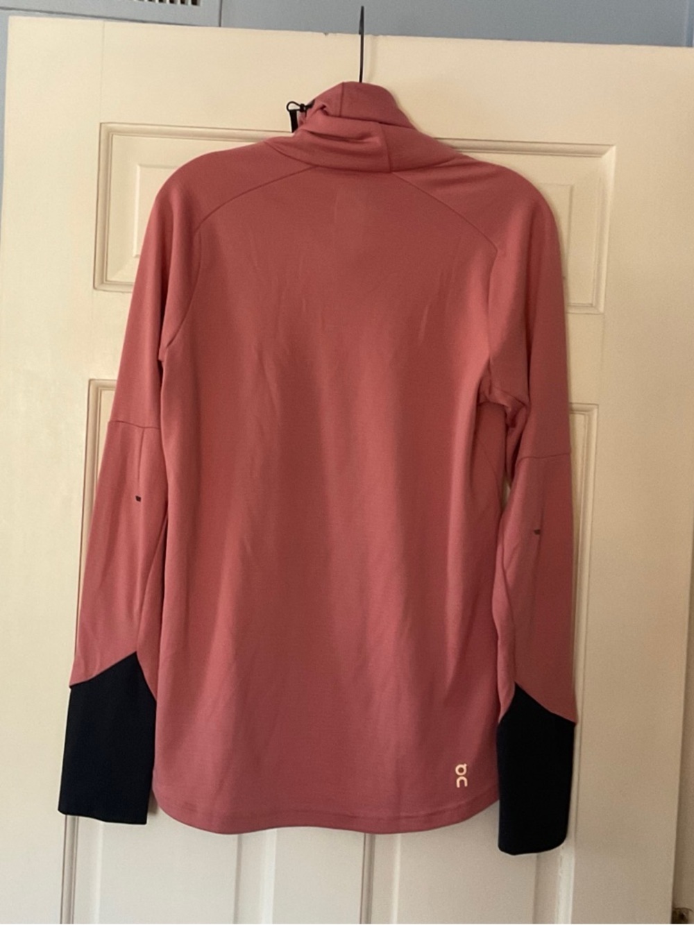 On Running Weather Shirt Dust Rose Pink Women’s Size M Active Workout Run Walk - Picture 11 of 15